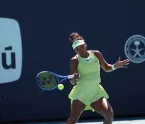 爆冷门！前赛会冠军0-2出局，中国金花首败，郑钦文对手+赛程出炉