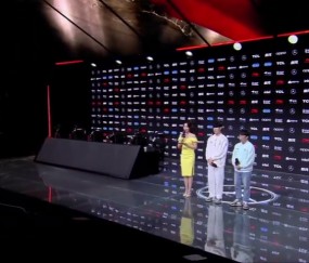 TheShy采访:我的豹女一般在打后排英雄 我失误有点多 对不起